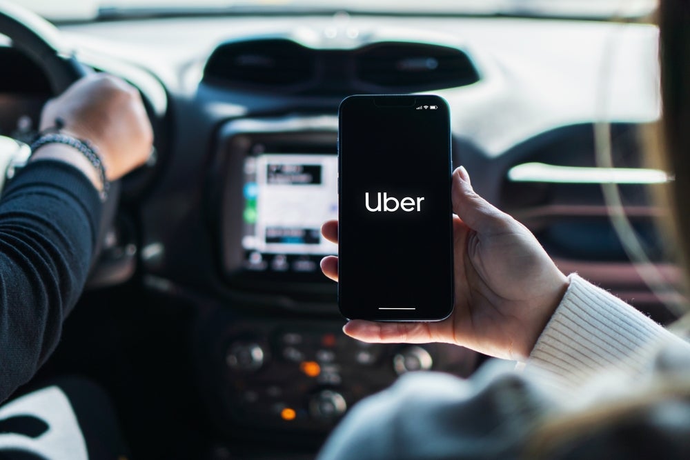 How A $25,000 Bet On Uber As An Unknown Startup Turned Into $125 Million For Ex-Napster Co-Founder — How You Can Invest In Pre-IPO Companies