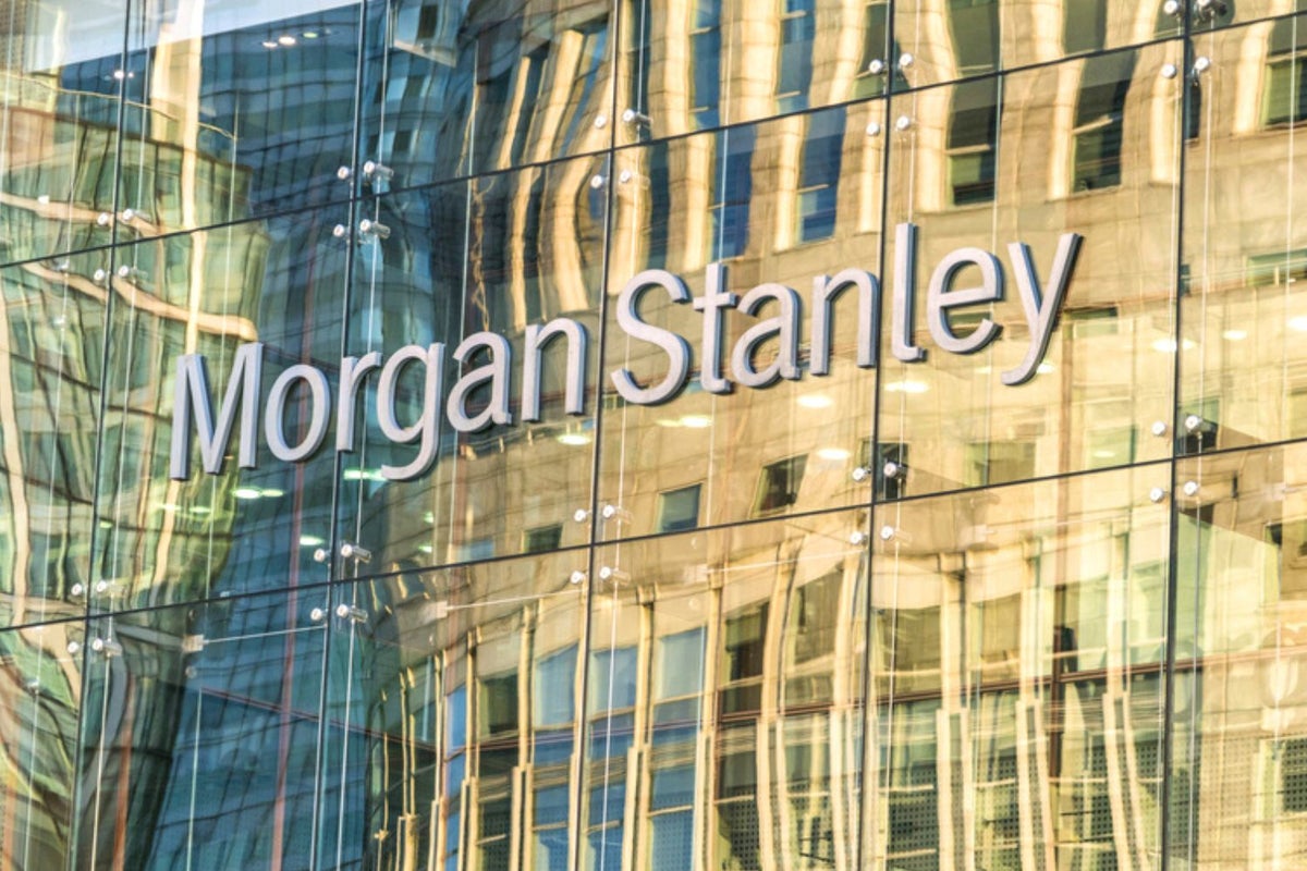 Morgan Stanley Pioneers Wall Street's AI Revolution With OpenAI-Powered Assistant - Morgan Stanley (NYSE:MS)