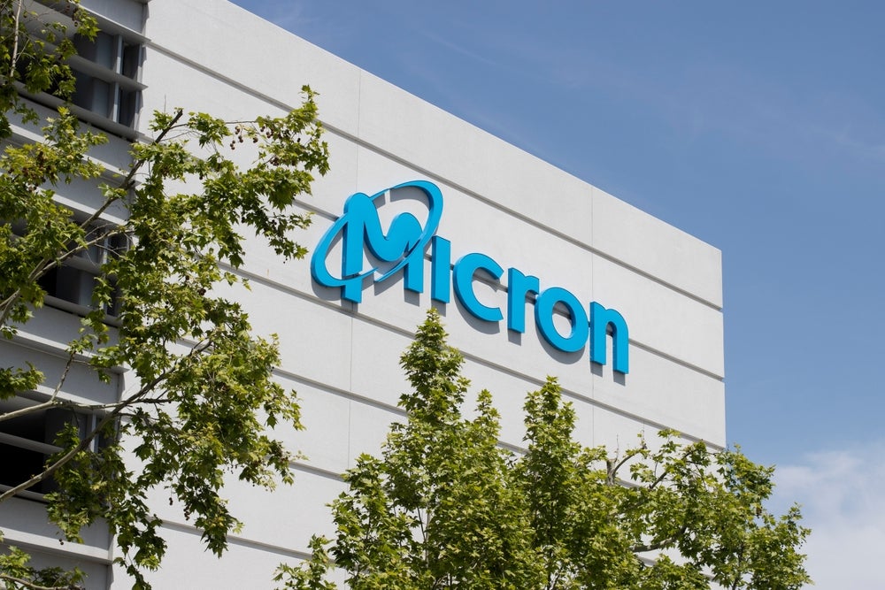 Micron Set To Report Earnings Wednesday: Options Market Implies 6% Move - Micron Technology (NASDAQ:MU)