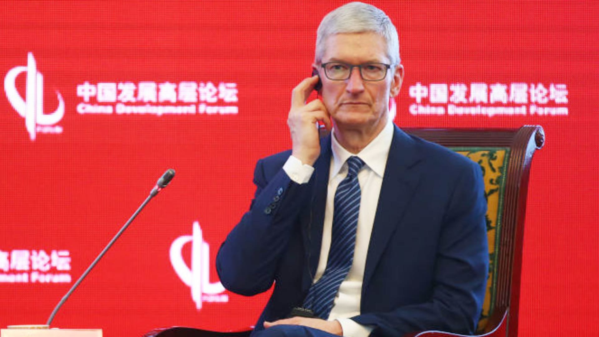 China says it hasn't banned iPhones or foreign devices for government