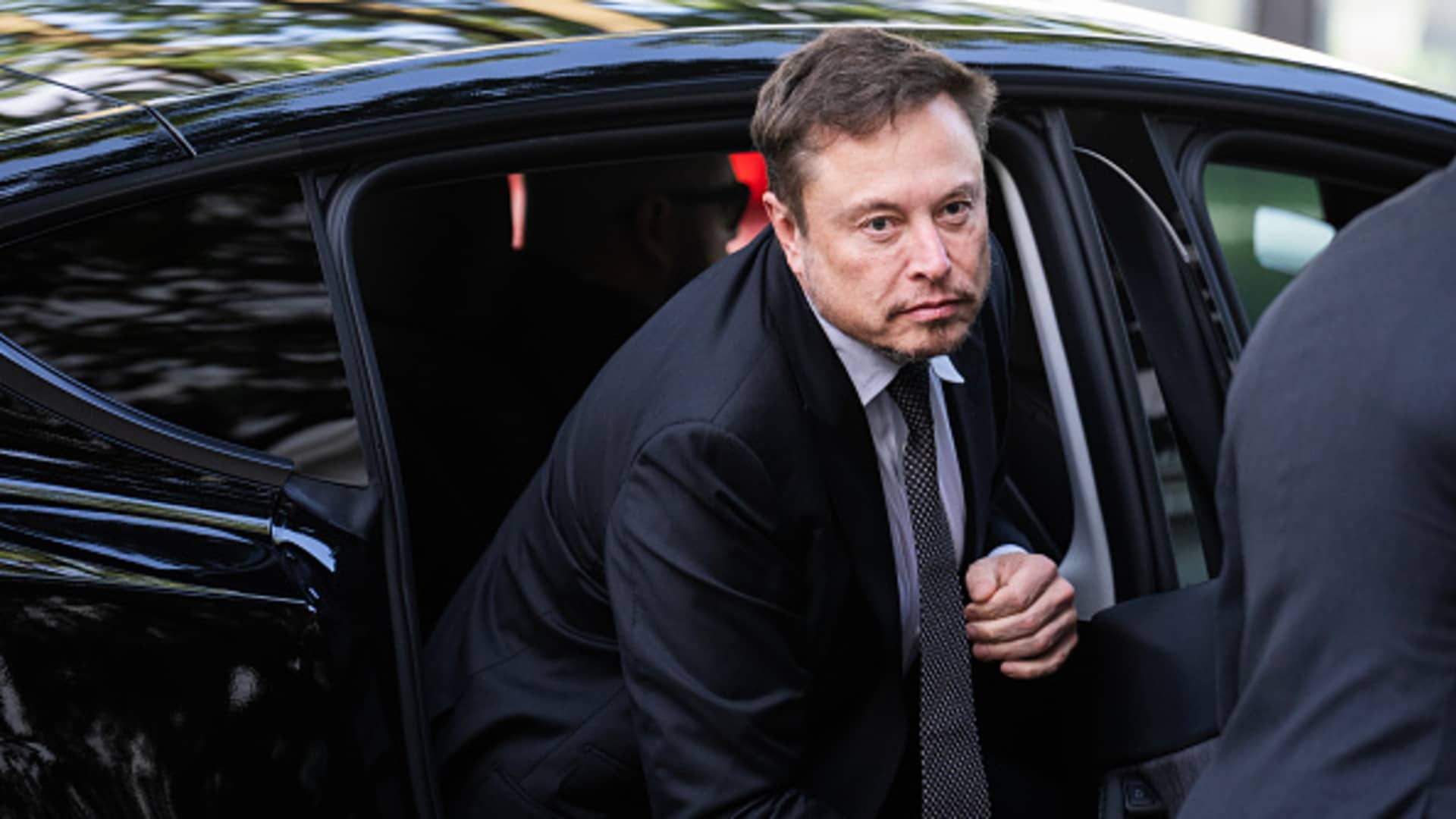 Erdogan invites Elon Musk to build his next Tesla factory in Turkey