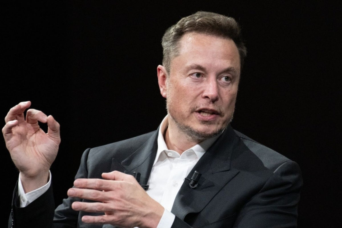 Elon Musk Exposes Israel-Hamas War's Impact on X's Ad Revenues - Tesla (NASDAQ:TSLA)