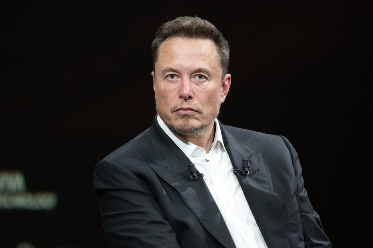 Elon Musk Appears Seriously Concerned About Almost Everything These Days, Says Report