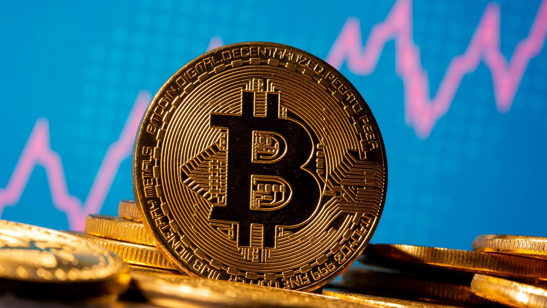 Cryptocurrencies cap a winning week, bitcoin tops $30,000 on ETF optimism and flight to safety