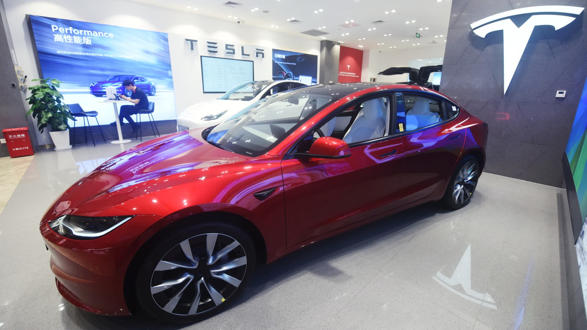 Tesla’s China EV sales fall 11%