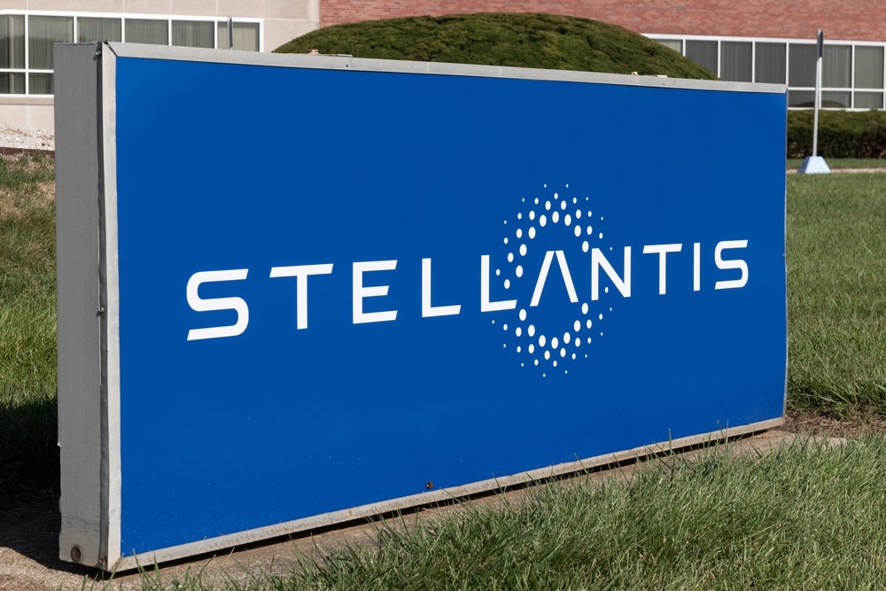 Stellantis Unveils 'Game Changer' Ram Pickup EV With Gas-Powered Generator - Stellantis (NYSE:STLA)