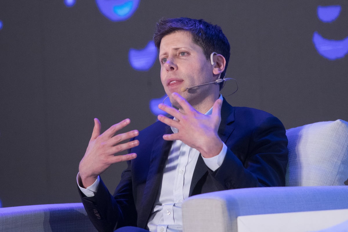 OpenAI Board In Talks With Sam Altman For Possible Comeback As CEO Just One Day Following His Exit