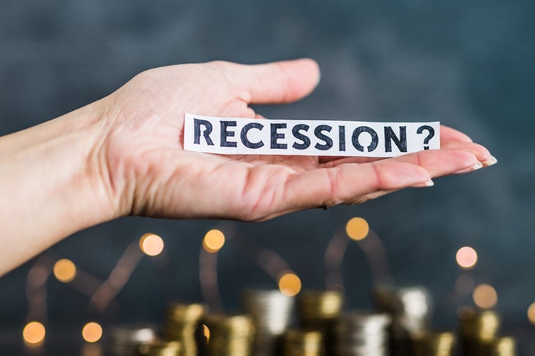 Top Wall Street Strategist Expresses Worries About Looming Recession: 'We Are At The Very Onset'