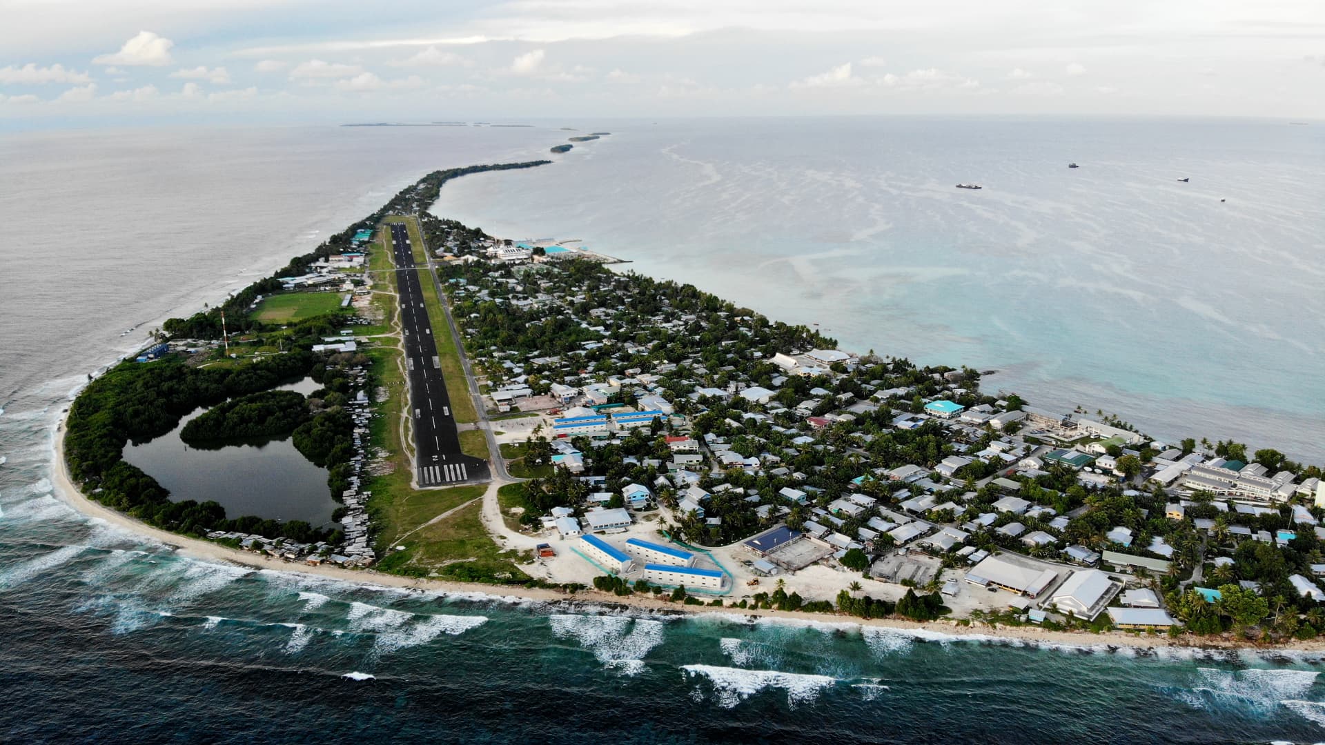 Australia offers refuge to Tuvalu residents threatened by rising sea levels