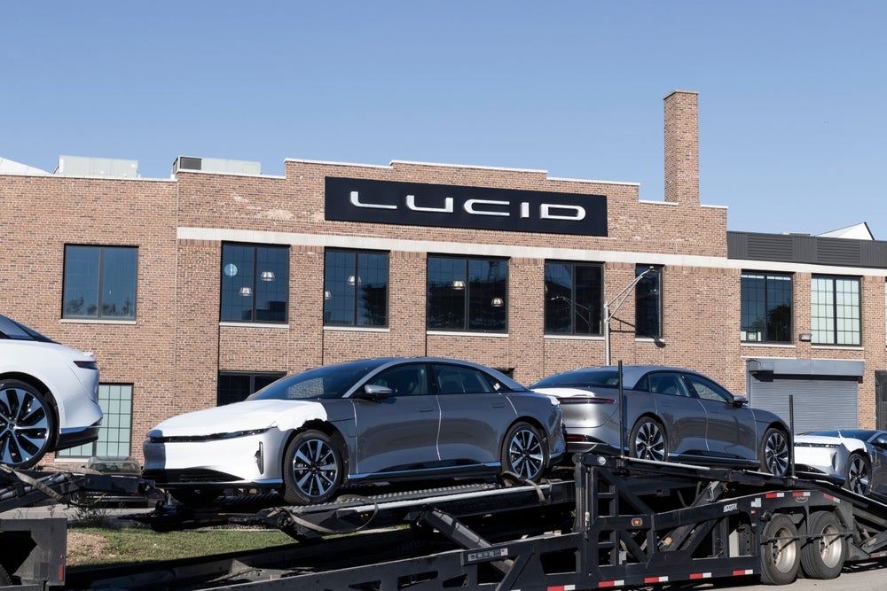 Lucid's Saudi Success: 800 Electric Vehicles Roll Off Production Line - Lucid Gr (NASDAQ:LCID)