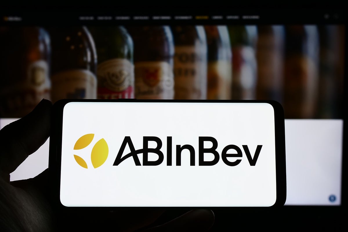 Anheuser-Busch InBev Under Threat: Union Workers Ready To Strike If Contract Isn't Finalized - Anheuser-Busch InBev (NYSE:BUD)