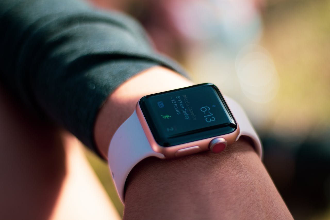 Apple Watch Series 9 halted sales over patent dispute