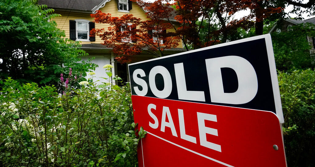 LI home sales continue to wane as listings near record low