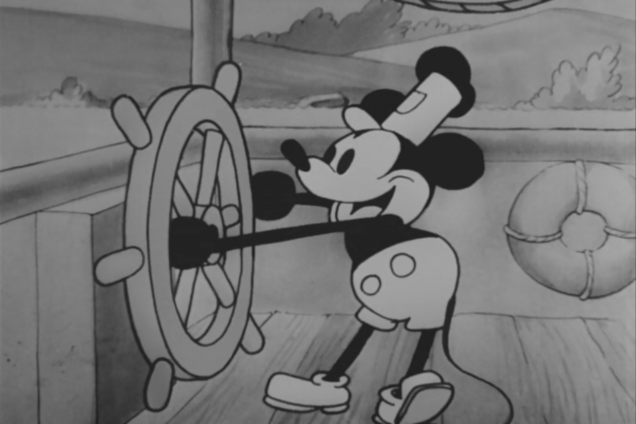 Disney Classics Set Free: Mickey Mouse, Minnie Mouse, Tigger Hit Public Domain On New Year — But There's A Small Catch - Walt Disney (NYSE:DIS)