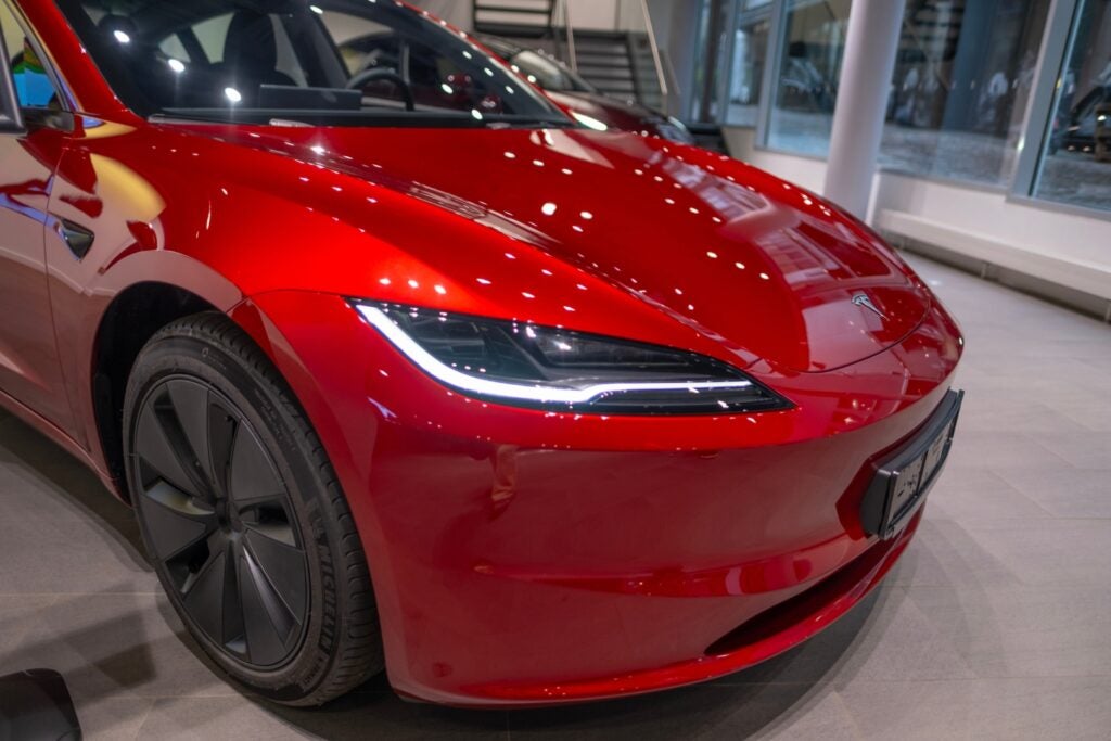 You Can Finally Order Tesla's New Model 3 In America: Here's Its Starting Price - Tesla (NASDAQ:TSLA)