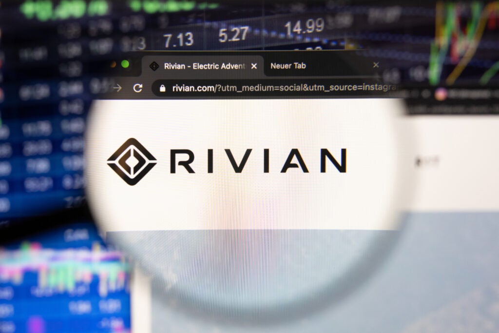 Rivian Poaches Apple Executive Involved In Early Stages Of Tech Giant's Self-driving Project: Report - Rivian Automotive (NASDAQ:RIVN)