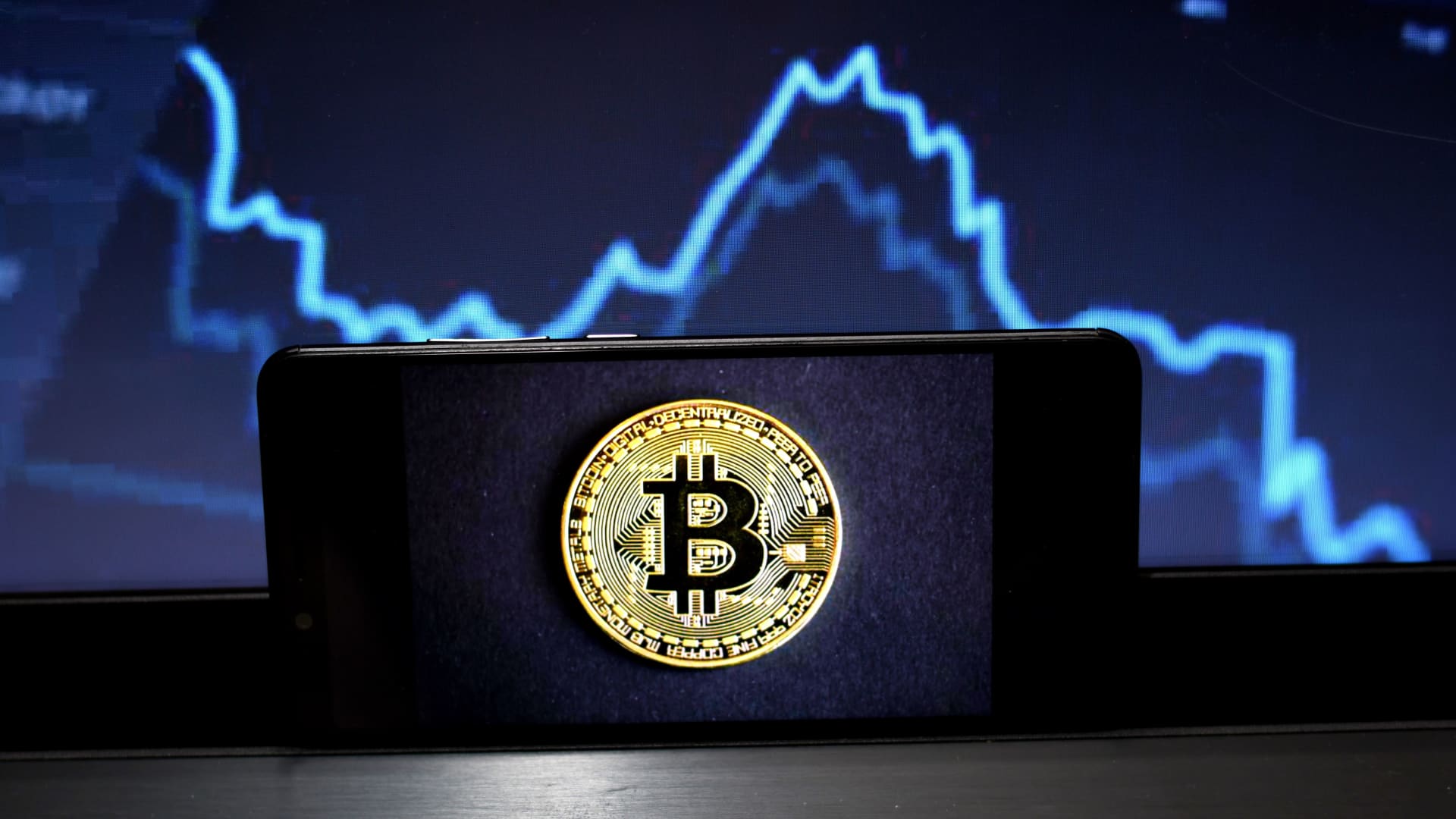 Bitcoin trims its losses after breaking below $39,000 to lowest level in 7 weeks