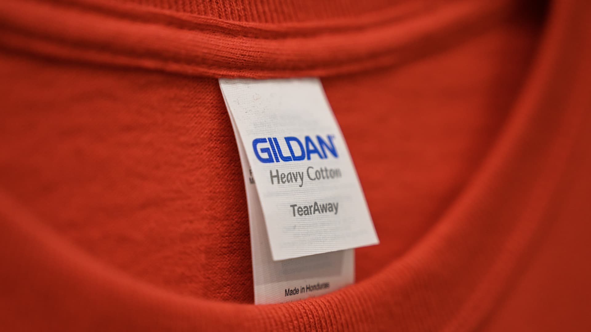 Gildan shareholder meeting called as activists push for CEO return