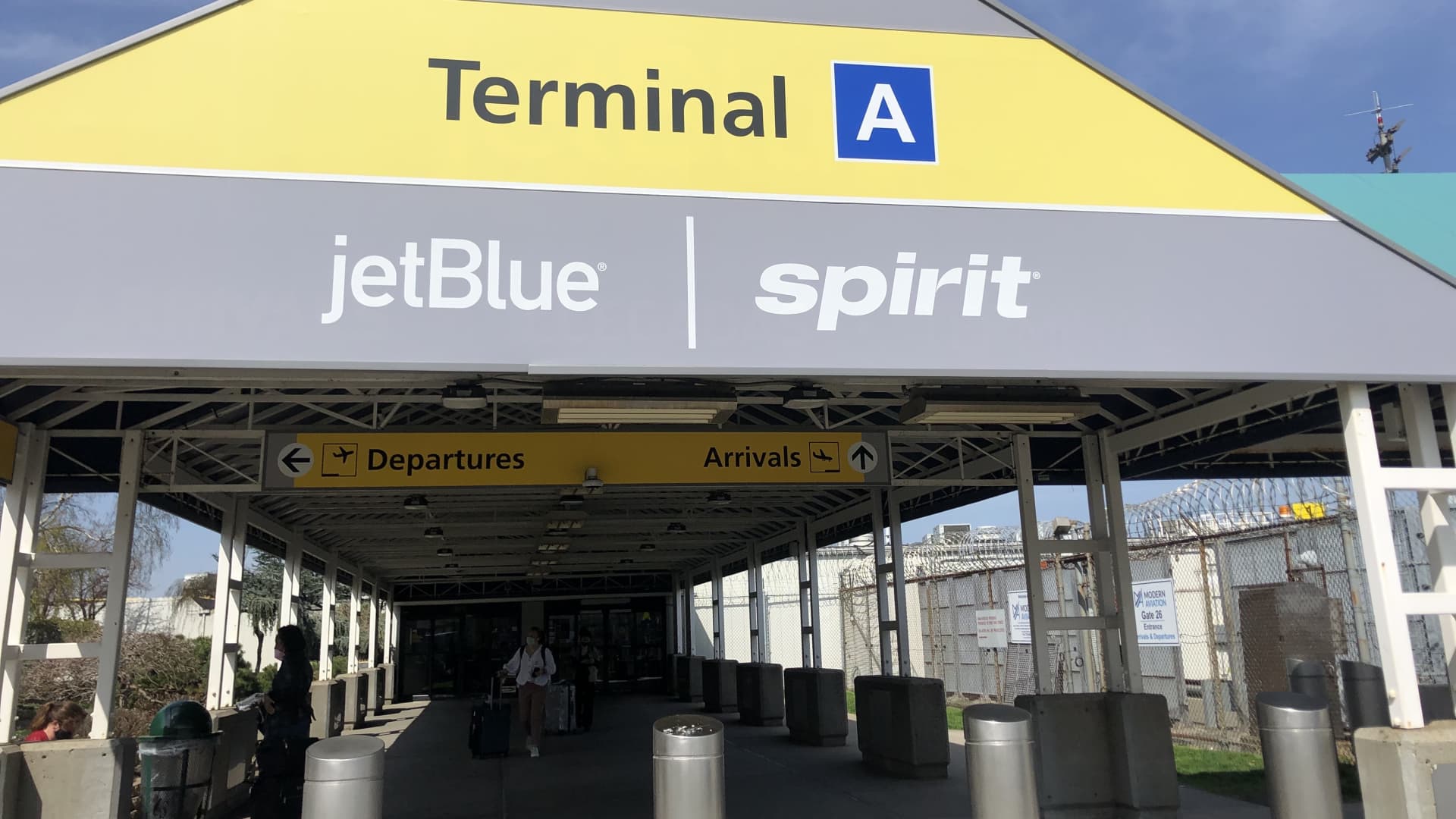 JetBlue-Spirit merger block in win for Biden's Justice Department