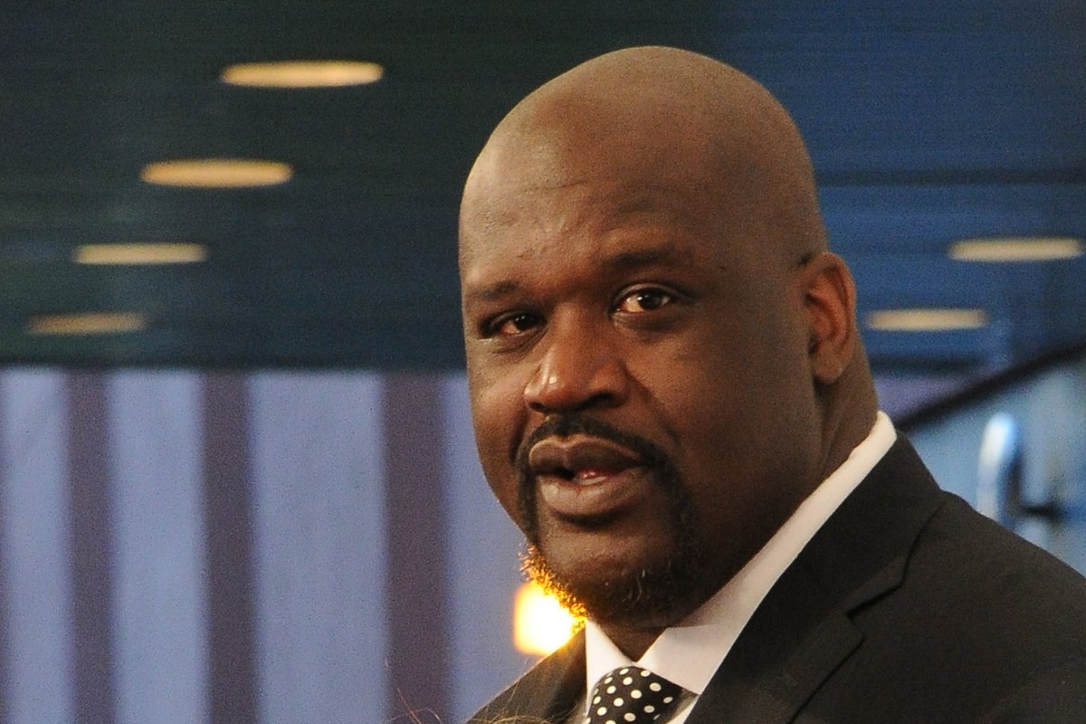 One Specific Advice From Jeff Bezos Convinced Shaquille O'Neal To Invest In This $29 Million College Startup