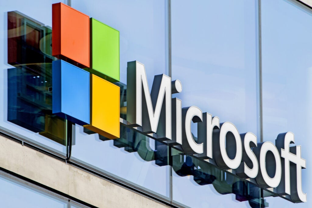 'Puzzling,' Says Analyst As Microsoft's Valuation Double That Of Energy Companies Despite Generating Half Their Cash Flow - Microsoft (NASDAQ:MSFT)