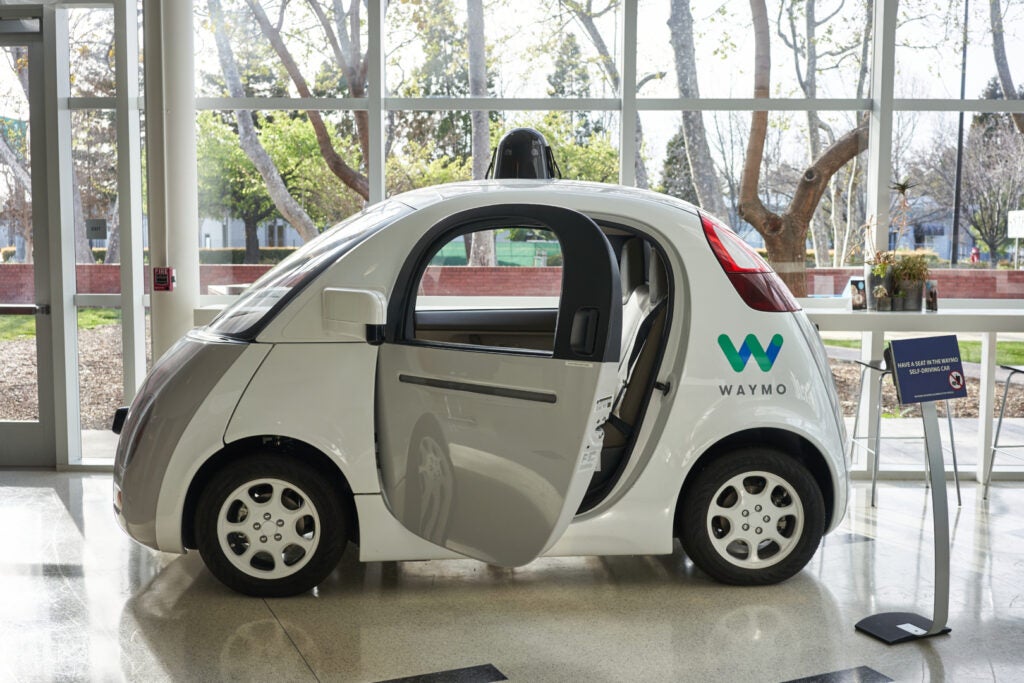 Eyewitness Describes 'Wild' Experience As Crowd Vandalizes And Sets Google's Waymo Self-Driving Car On Fire In San Francisco: 'No One Stood Up' - Alphabet (NASDAQ:GOOG), Alphabet (NASDAQ:GOOGL)