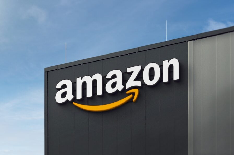 Jeff Bezos' Amazon Joins SpaceX And Trader Joe's In Slamming NLRB Amid Labor Union Dispute - Amazon.com (NASDAQ:AMZN)