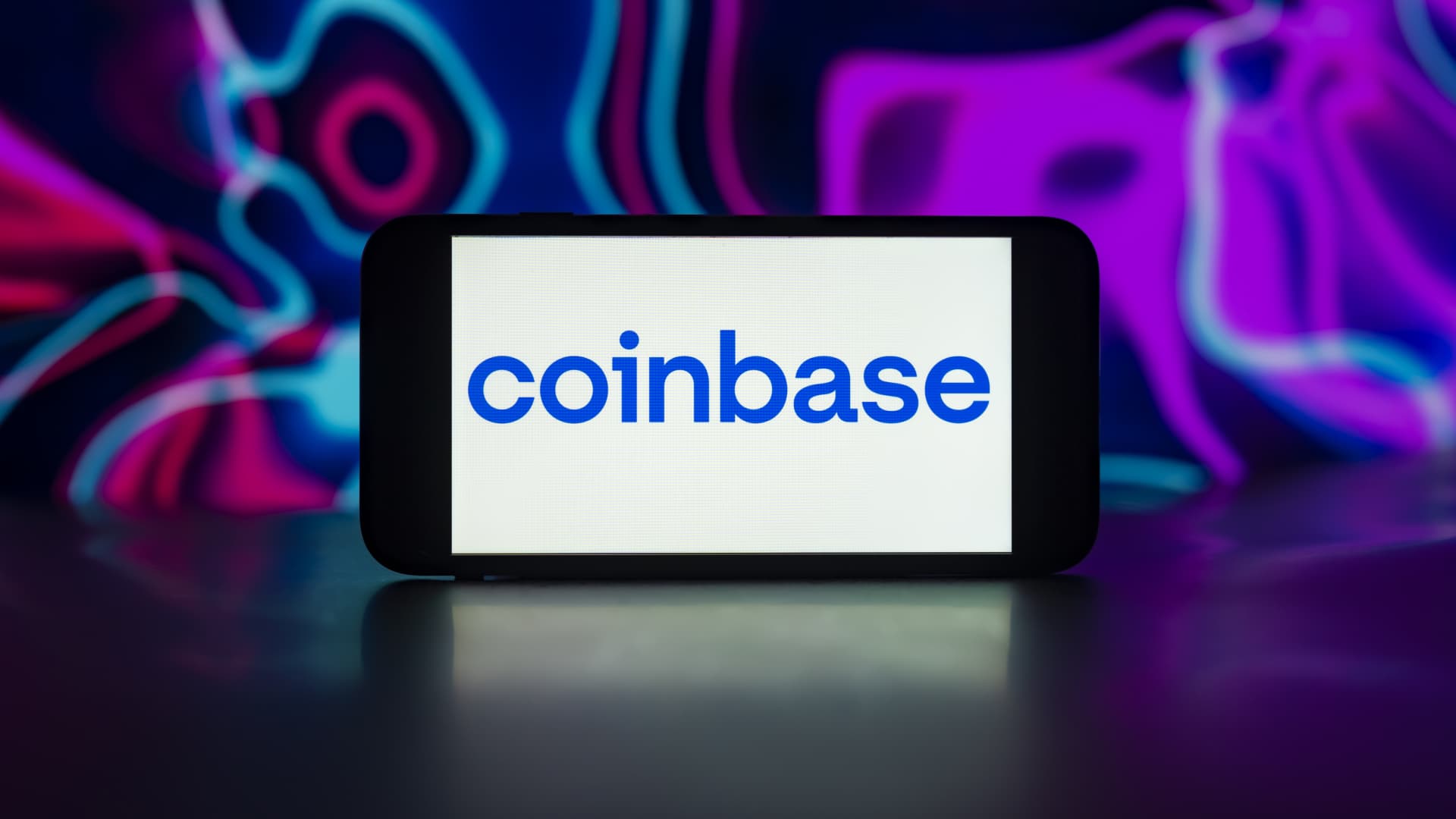 Coinbase (COIN) share surge 13% after earnings