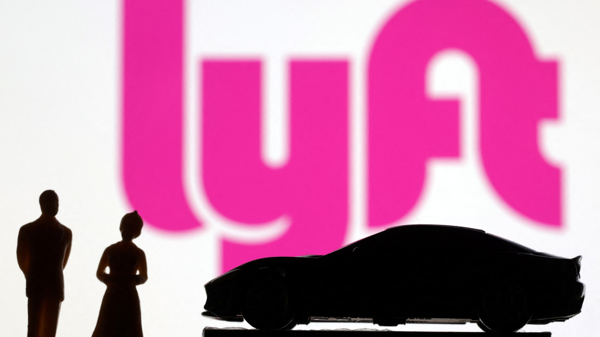 Lyft CEO takes blame for 'extra zero' in Q4 earnings release